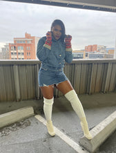 Load image into Gallery viewer, SQUARED