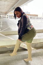 Load image into Gallery viewer, KNIT