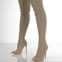 Load image into Gallery viewer, KNIT