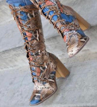 Load image into Gallery viewer, VIC